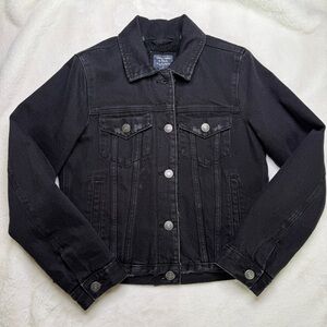 Abercrombie & Fitch Sherpa Lined Black Denim Jacket Size S